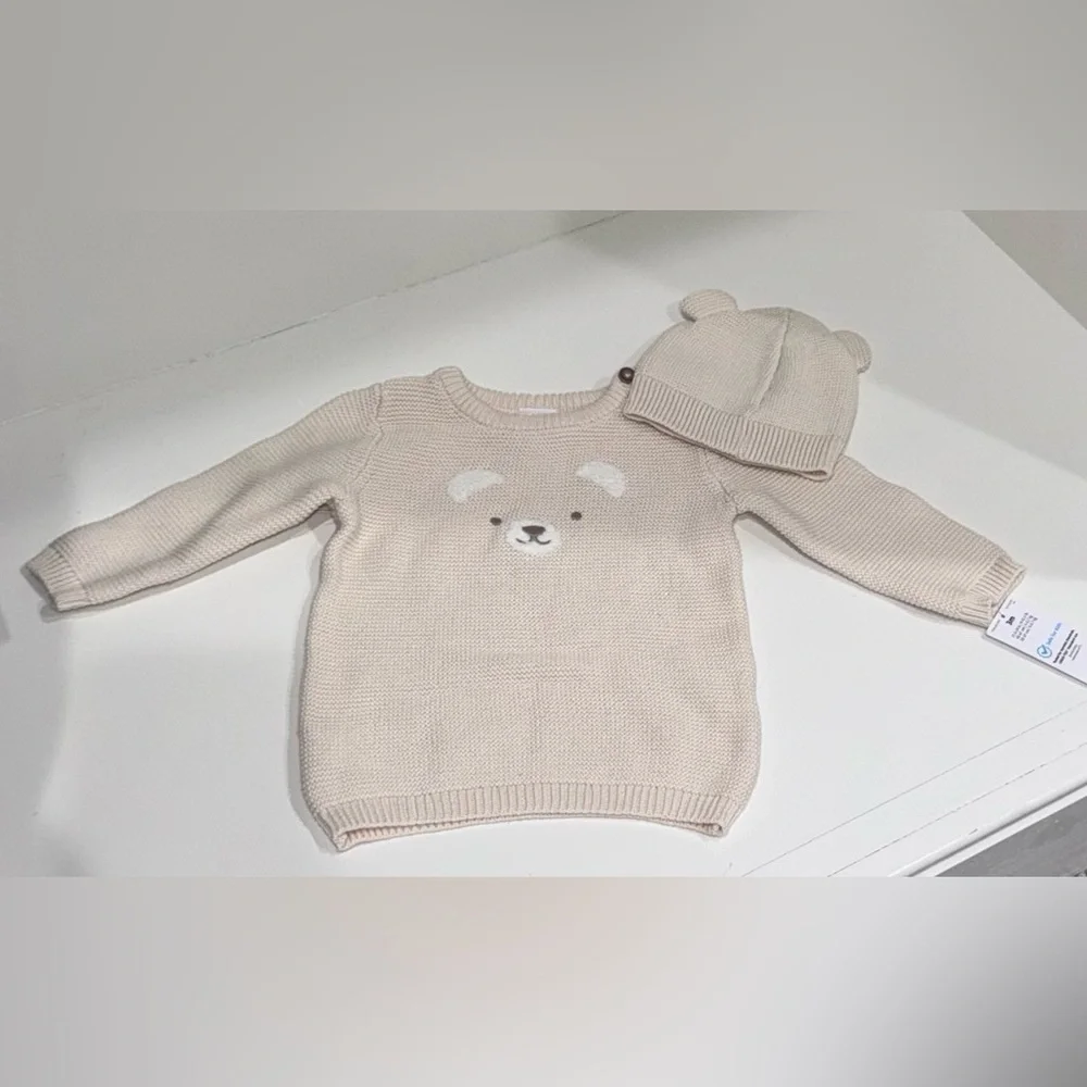 ☃️Carter's Cream Bear Knit Sweater and Hat Set